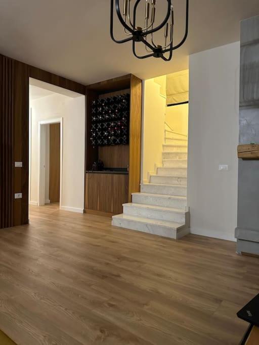 Willa House
