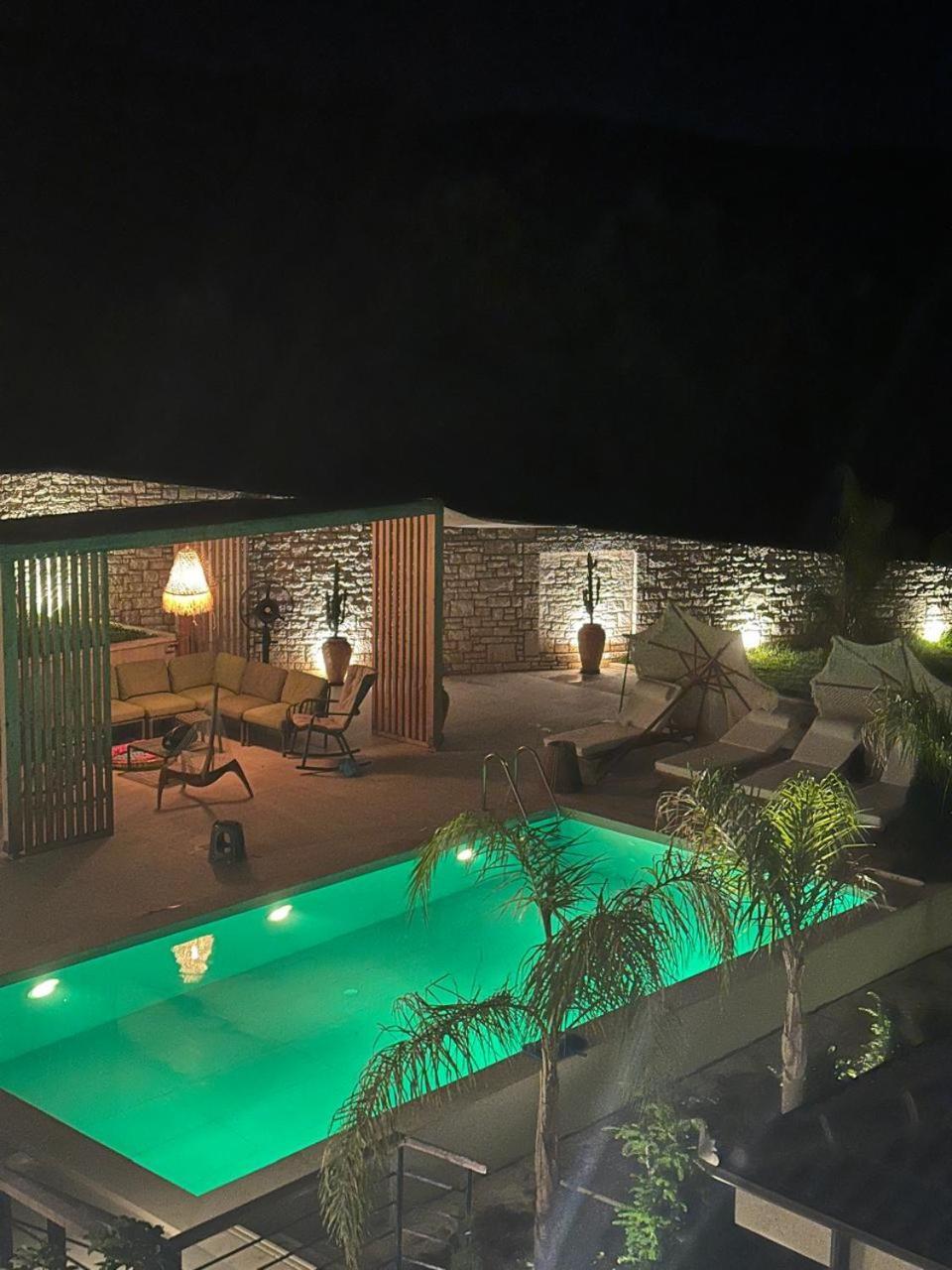 Willa House Wlora