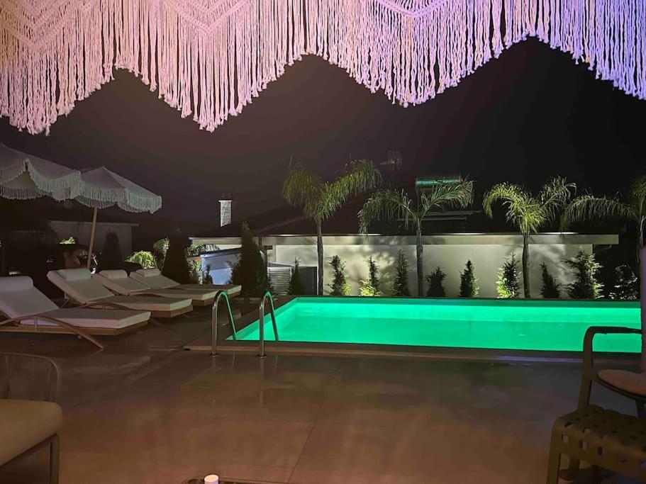 House Villa *