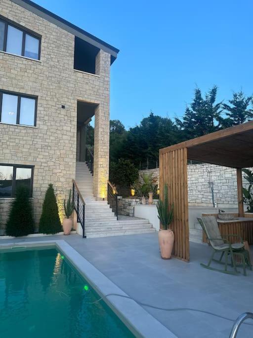 House Vlorë