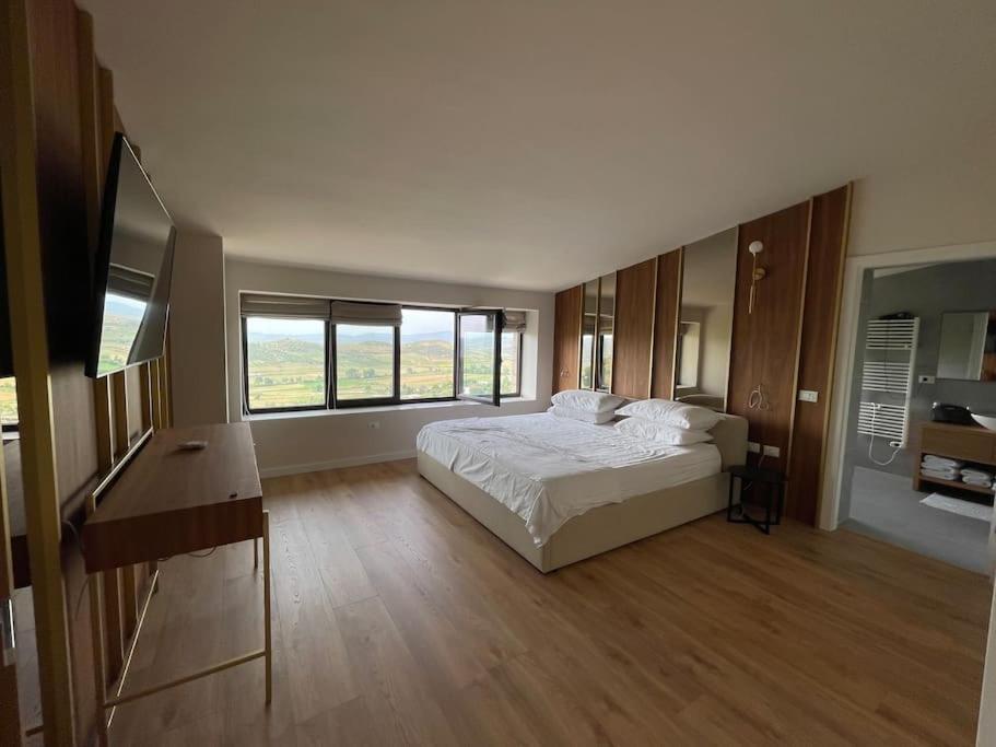 Villa House